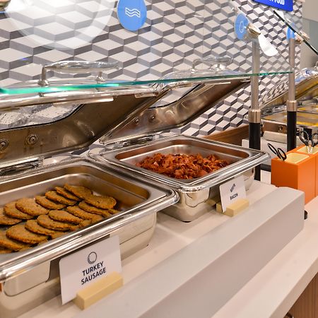 Holiday Inn Express Dumfries-Quantico By Ihg Екстериор снимка