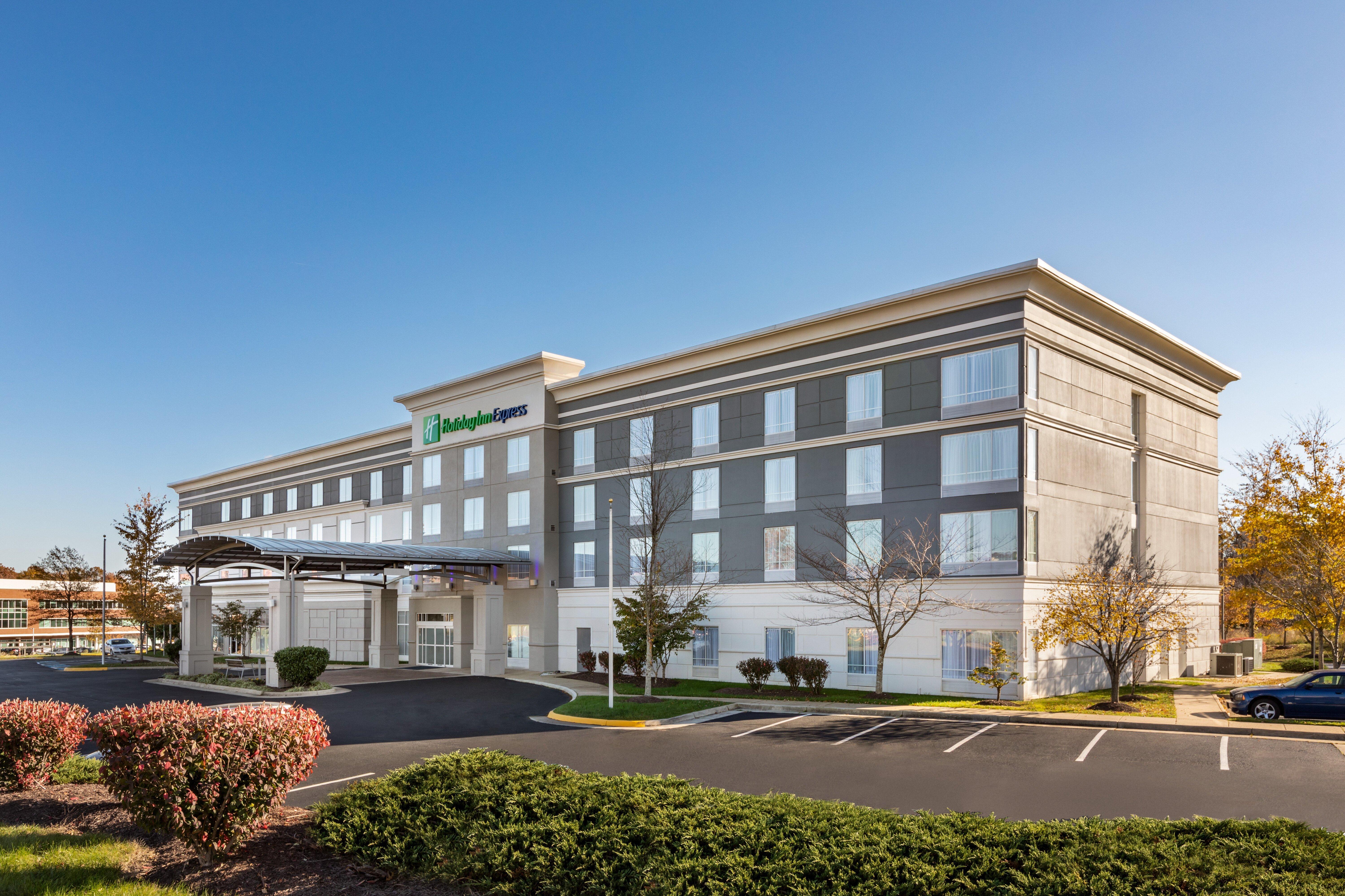 Holiday Inn Express Dumfries-Quantico By Ihg Екстериор снимка