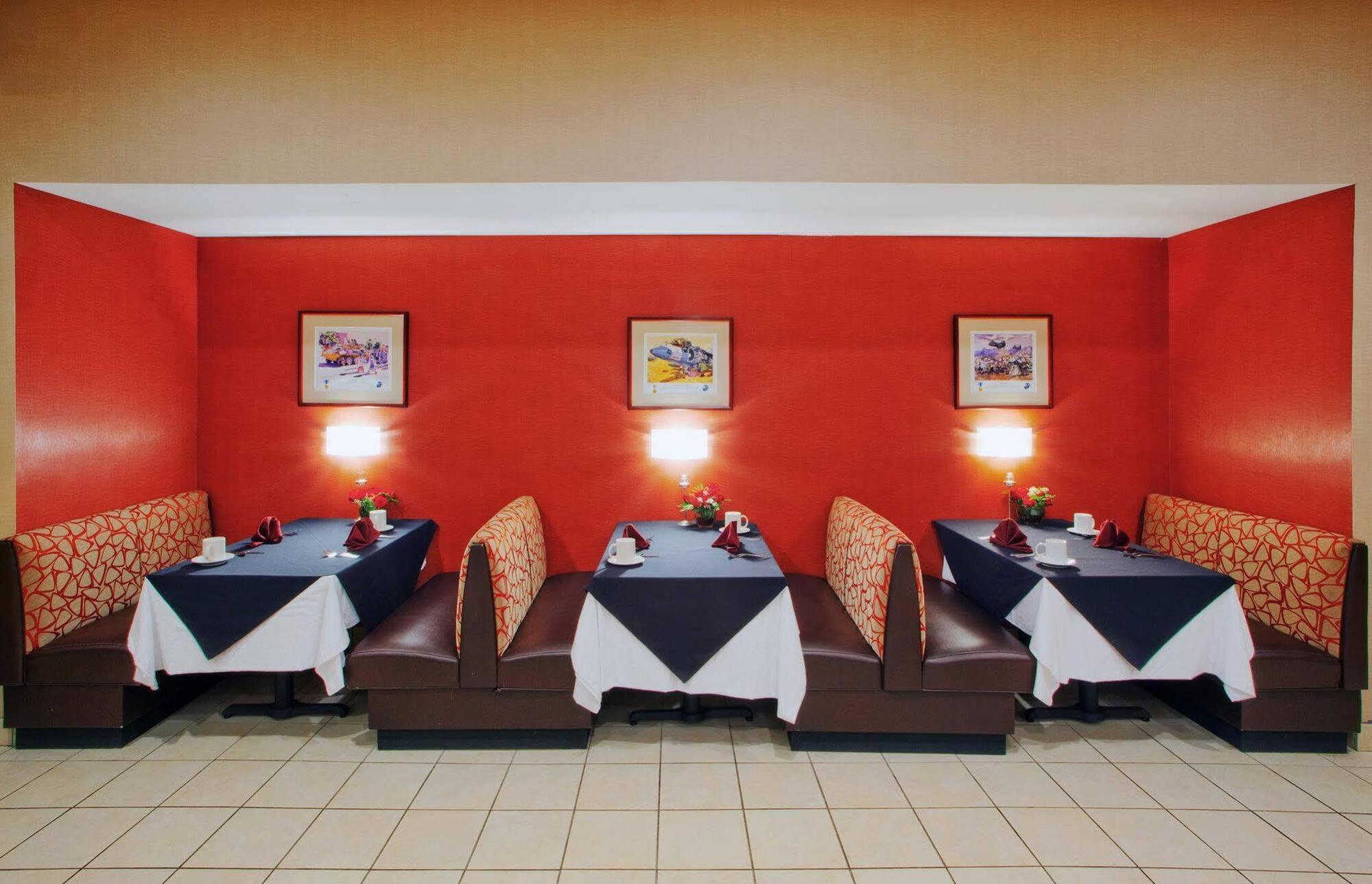 Holiday Inn Express Dumfries-Quantico By Ihg Екстериор снимка